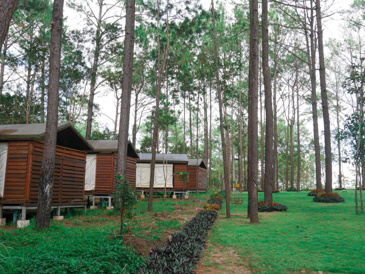 vKirirom Pine Resort Chambak Dangkom Exterior foto